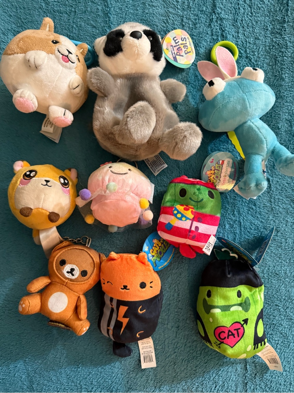 Mini plush toys bundle keychain bag charms rainbow friends palm pals rilakkuma